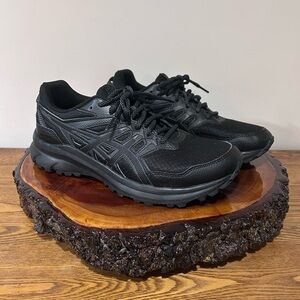 Woman’s Asics sneakers